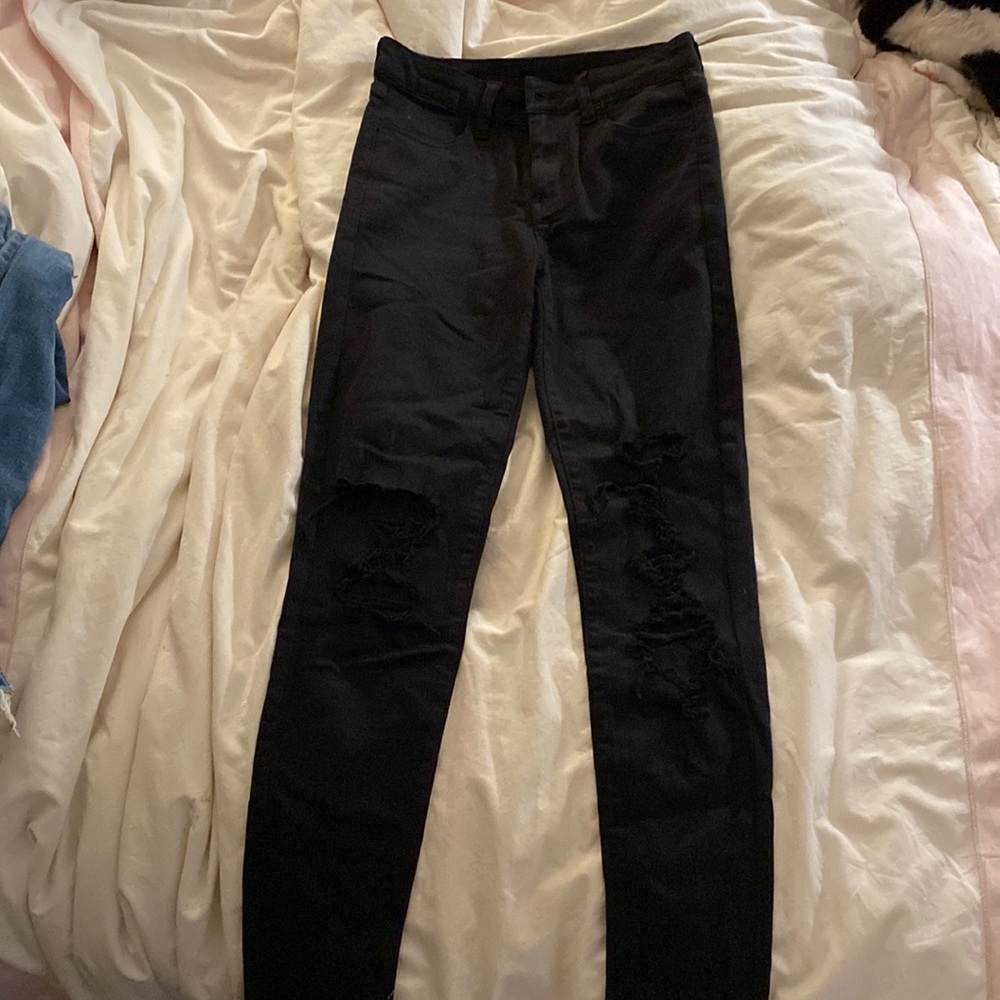 black american eagle jeans